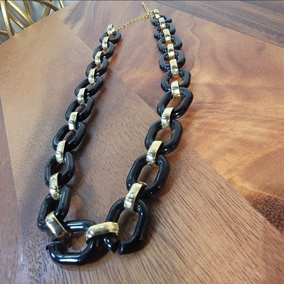 Black and Gold Tone Chain Link Necklace Classic Statement Chunky Resin - Picture 9 of 16